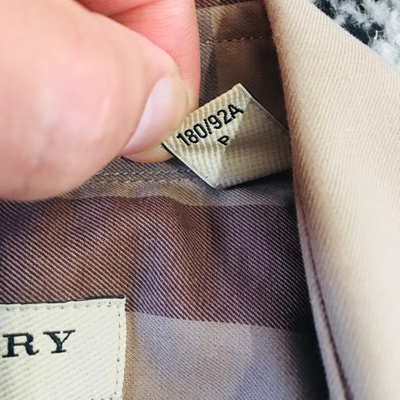 Burberry buttons button down shirt - Picture 4 of 6